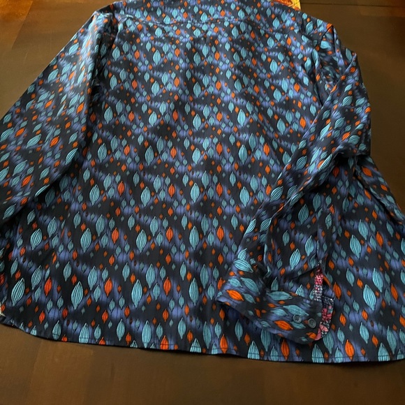 Elvis Presley long sleeve distressed shirt NWOT - Picture 5 of 9